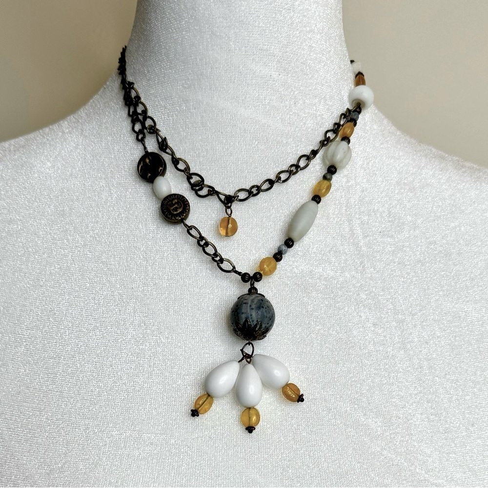 Vintage Beaded Necklace / BUNDLE ME!  ANY 3 NECKLACES FOR $30!